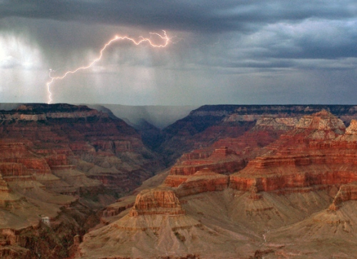 lightning-over-grand-canyon-public-domain